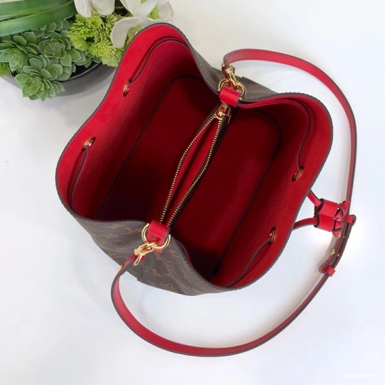 WIS VUITTON LOUIS NÉONOÉ 1127